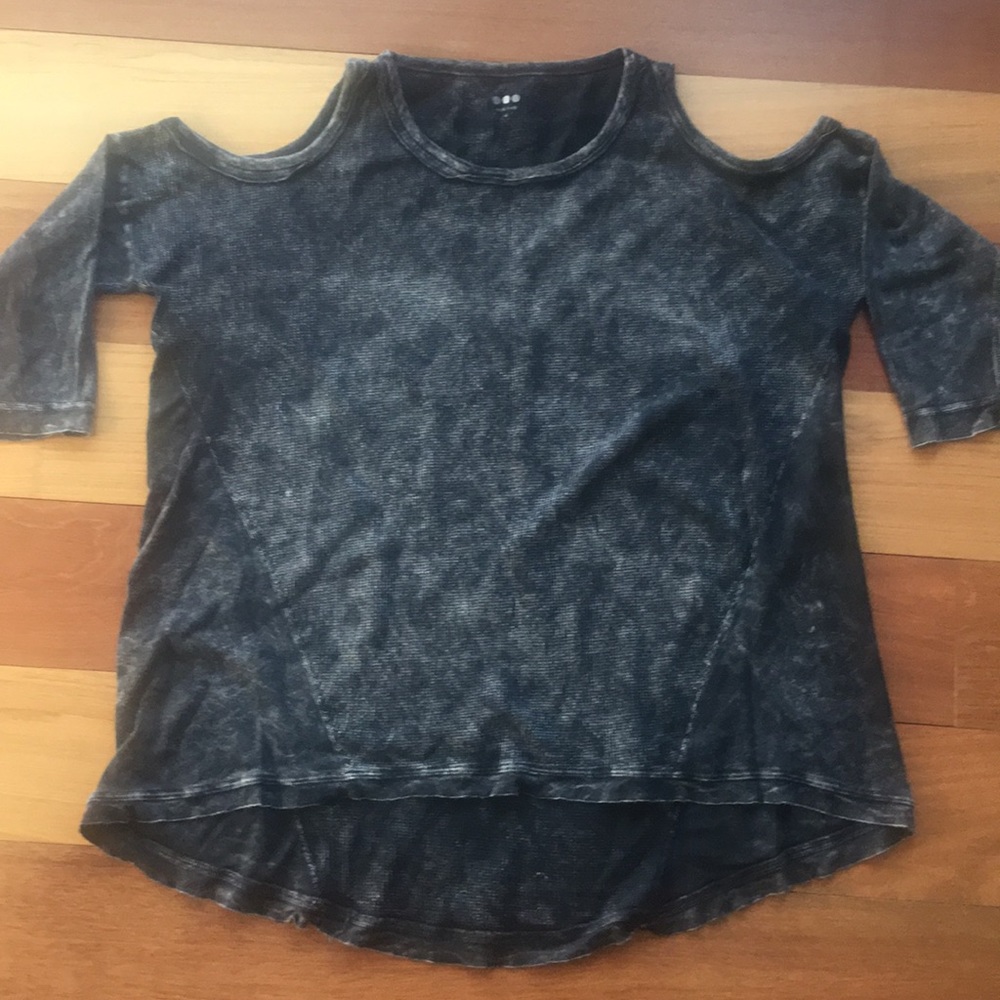 Three Dots 3/4 sleeve tie dye shirt